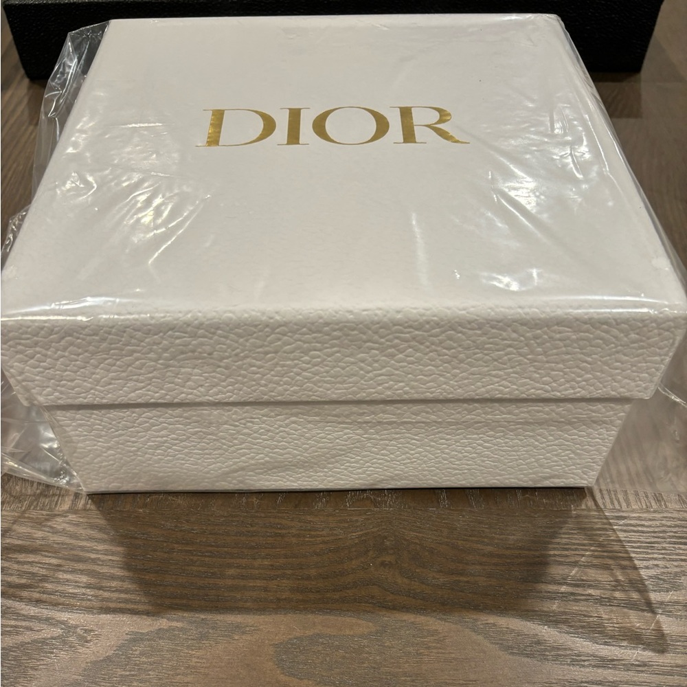 Dior Box - Picture 7 of 7